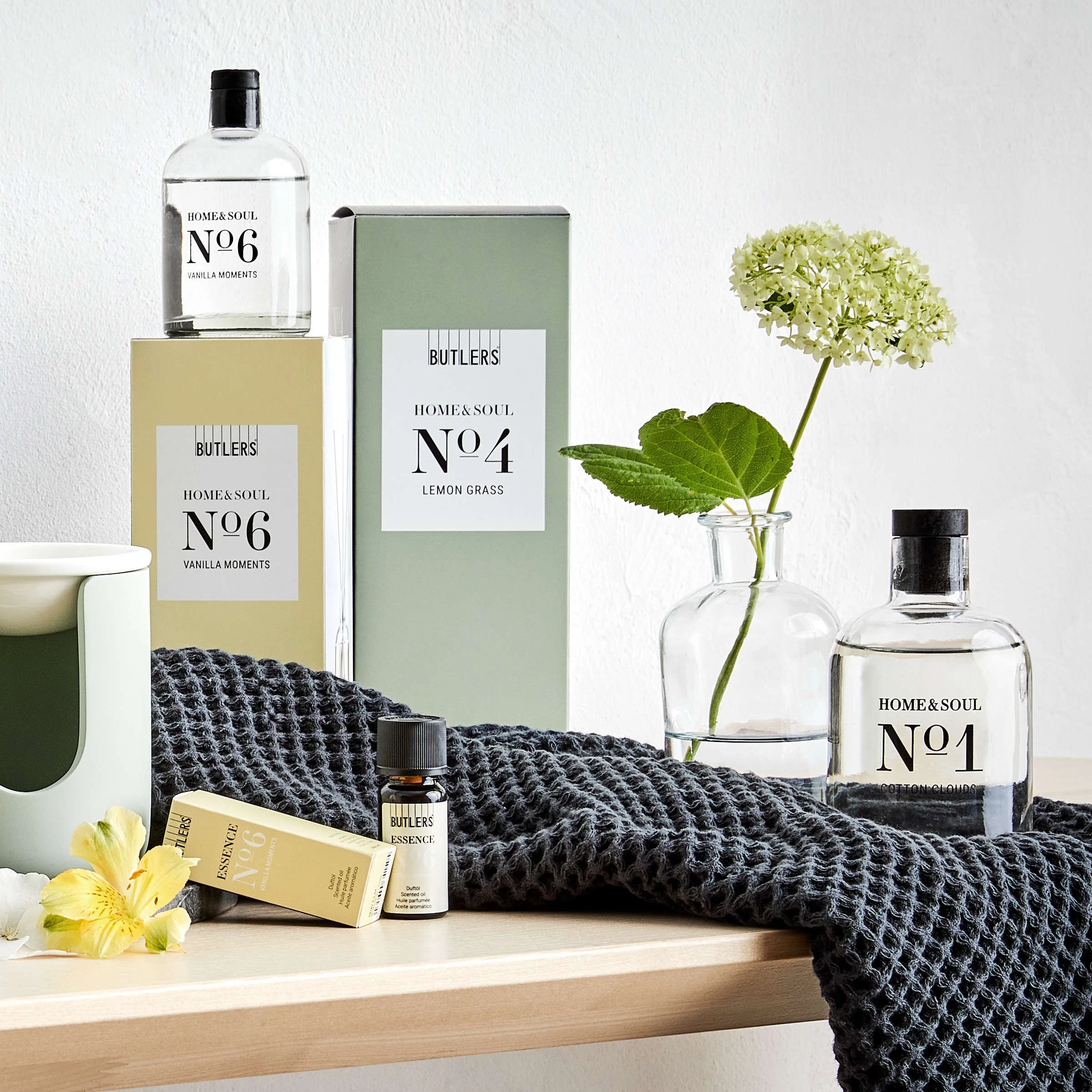 Butlers Duftöl Vanilla Moments 10ml ESSENCE In Pastellgelb – Bild 2