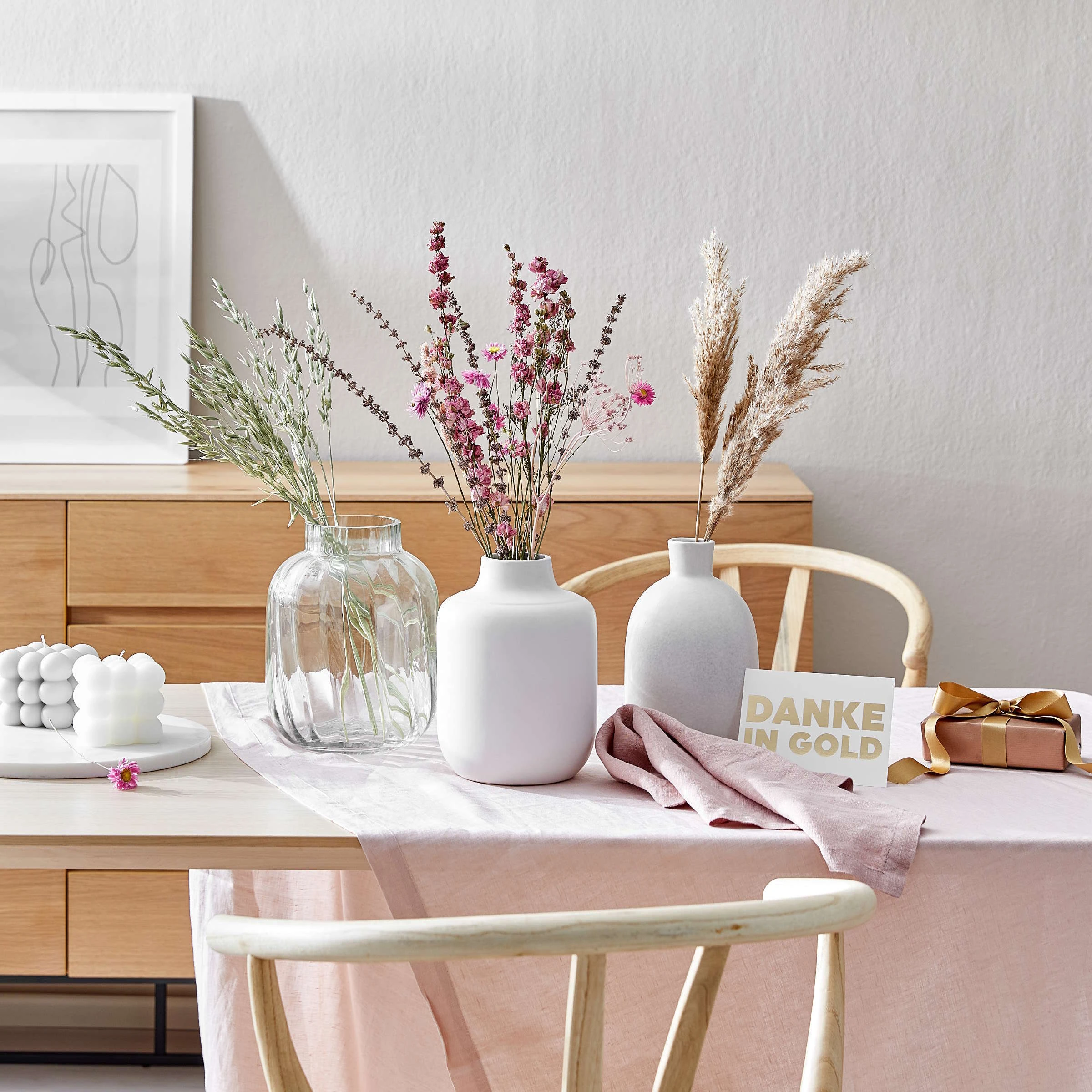 Butlers Glasvase Streifenstruktur BETTY In Hellgrün – Bild 2