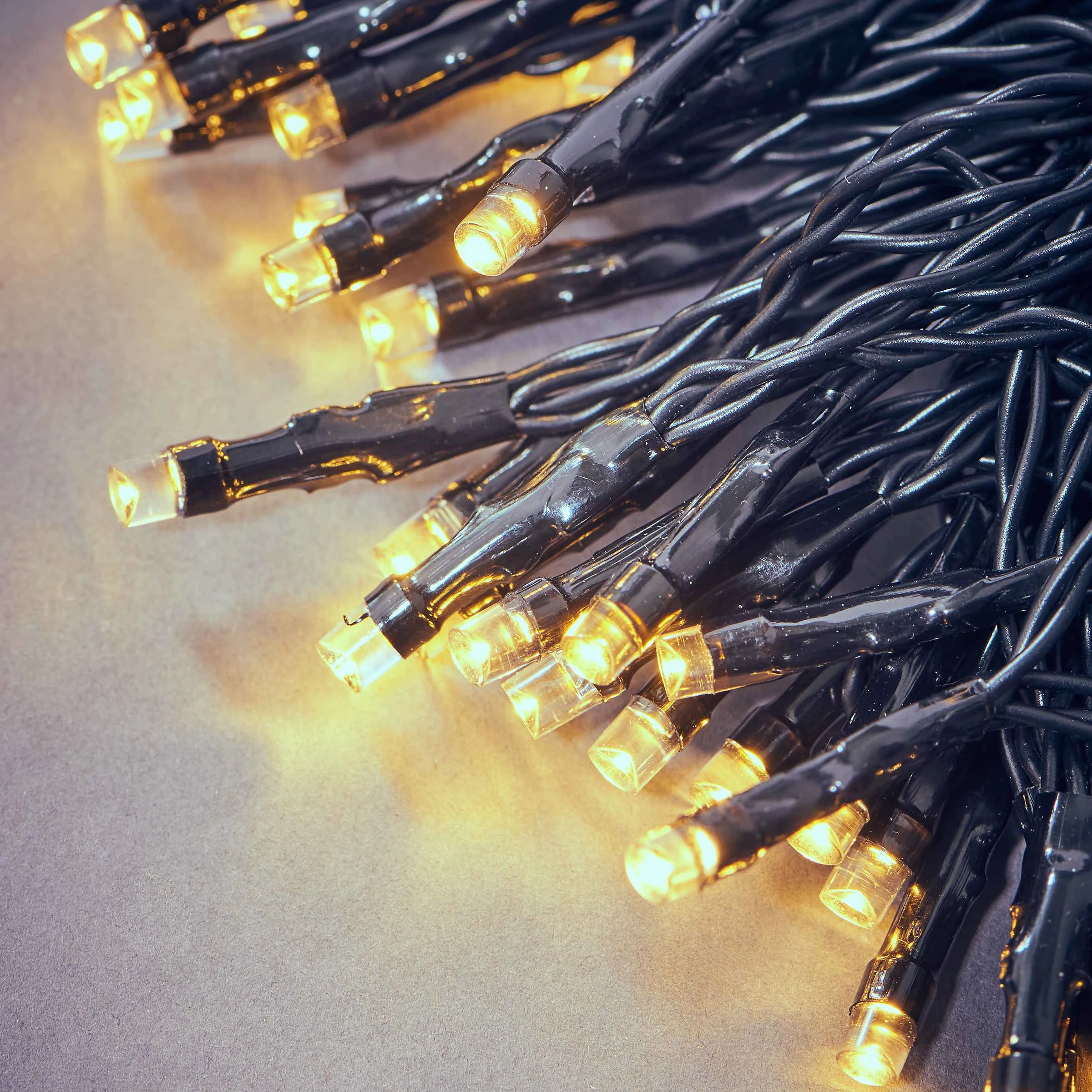 Butlers LED Outdoor Lichterkette 80 Lichter 80 LIGHTS In Schwarz – Bild 5