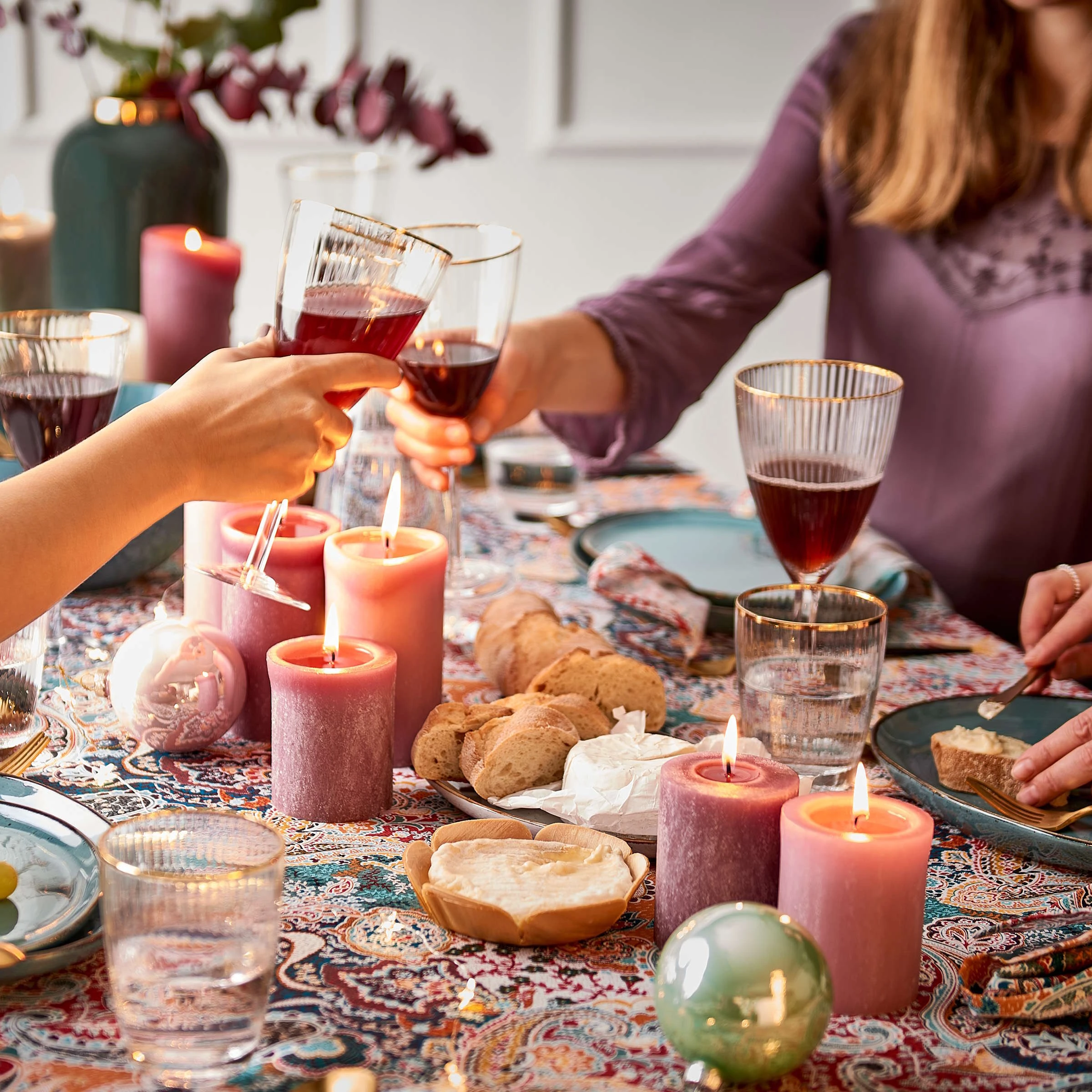 Butlers Stumpenkerze Höhe 9cm RUSTIC In Bordeaux – Bild 2