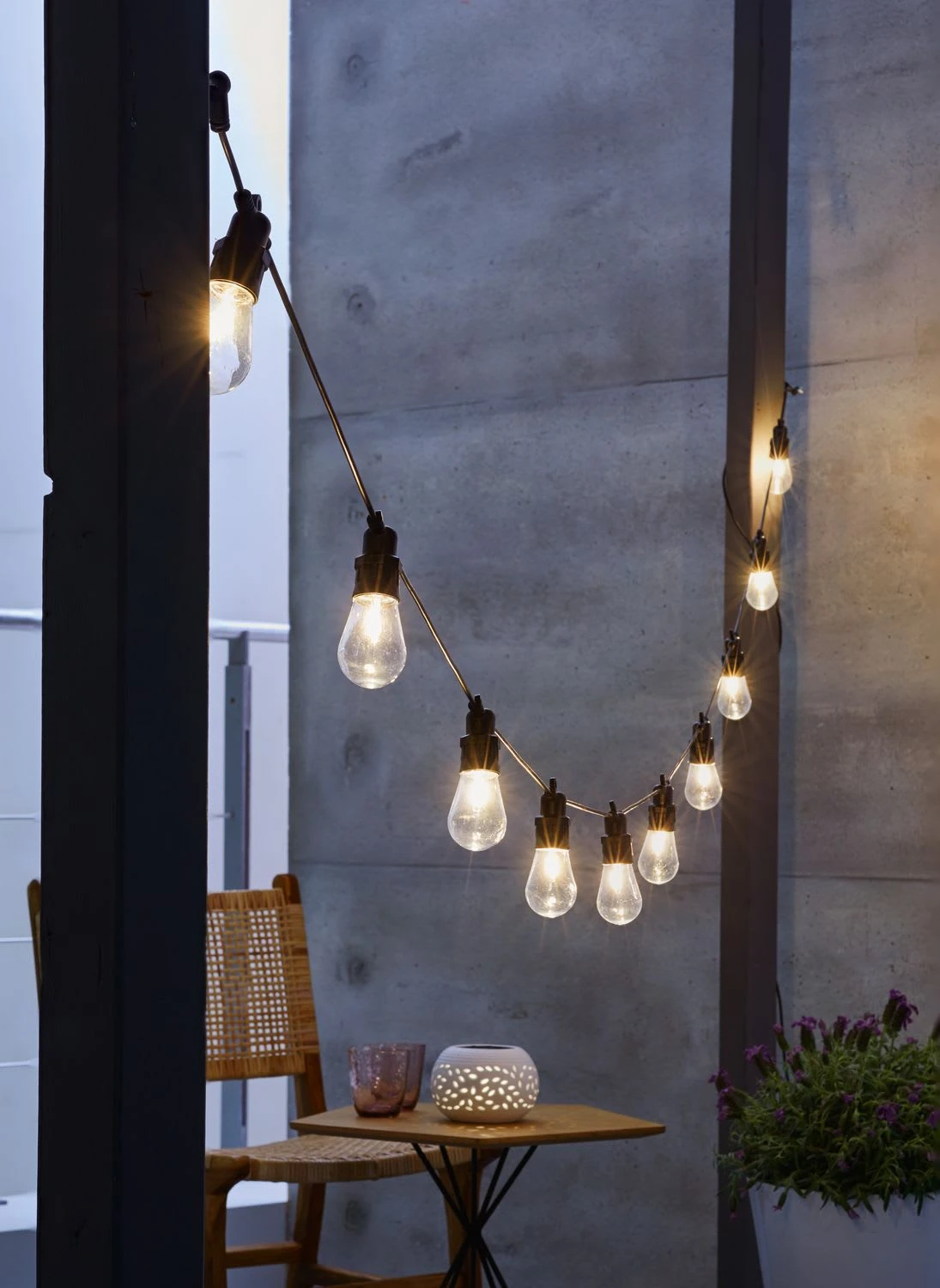 HomeLiving LED-Lichterkette "Outdoor" 6600 In Schwarz – Bild 2