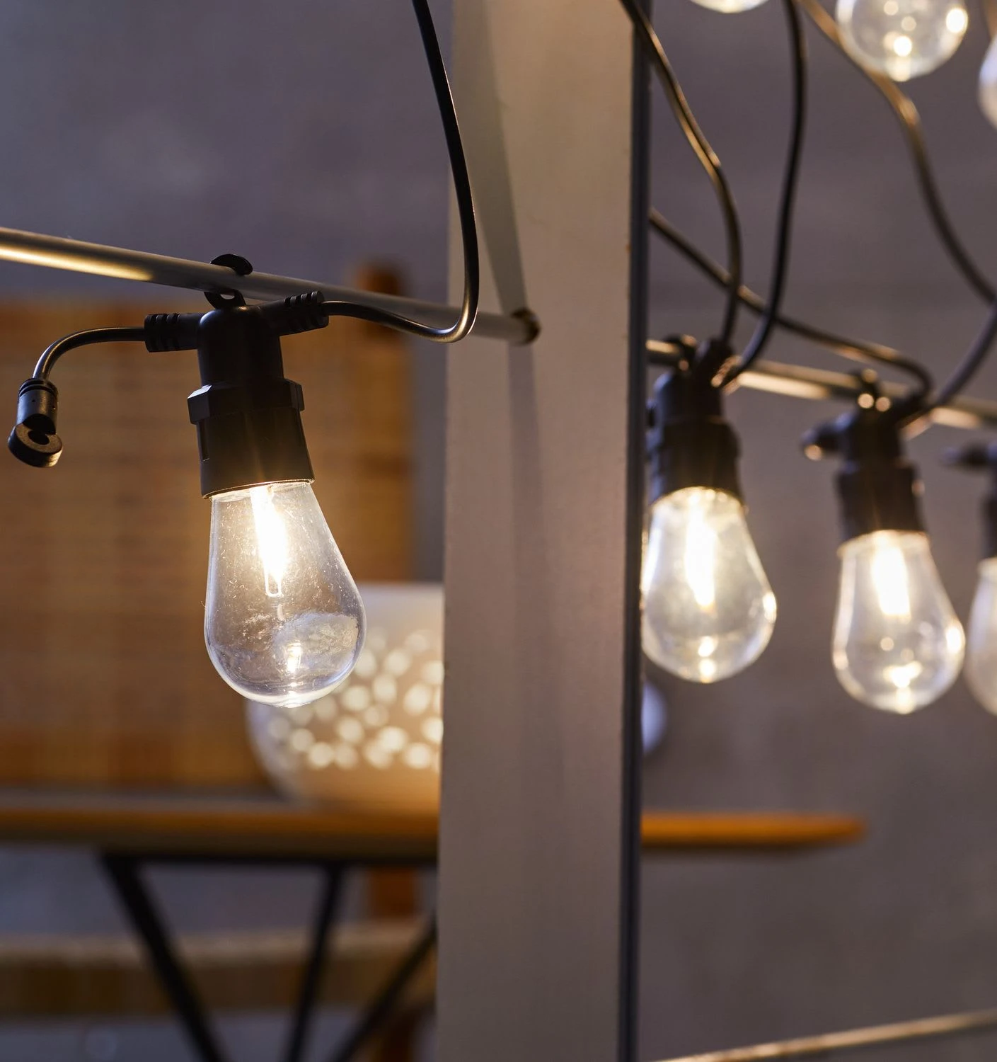 HomeLiving LED-Lichterkette "Outdoor" 6600 In Schwarz – Bild 4