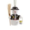 Käthes Original Baumschmuck Schneemann Mit Laterne In Bunt