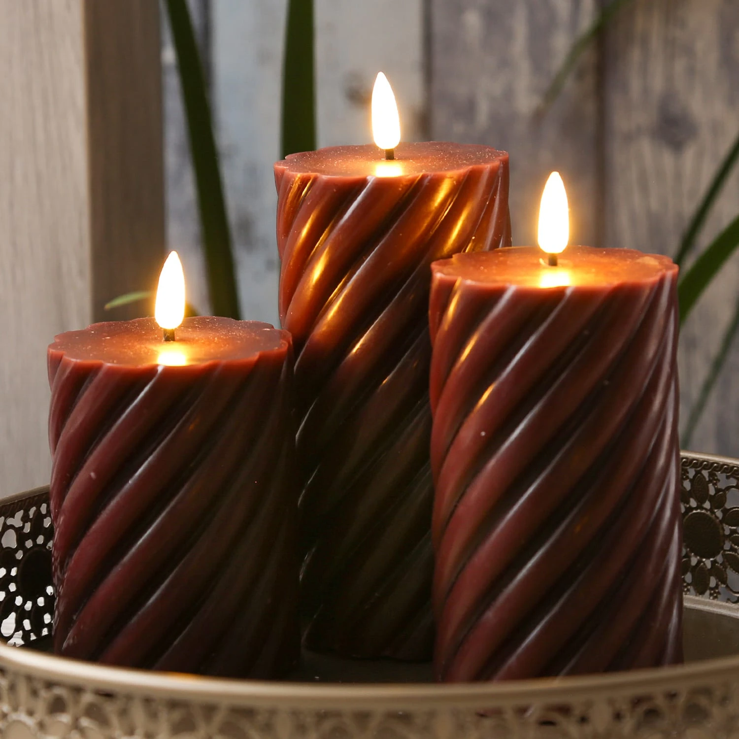 MARELIDA LED Kerze TWIST Echtwachs Gedreht Flackernd H: 17,5cm In Rot – Bild 3