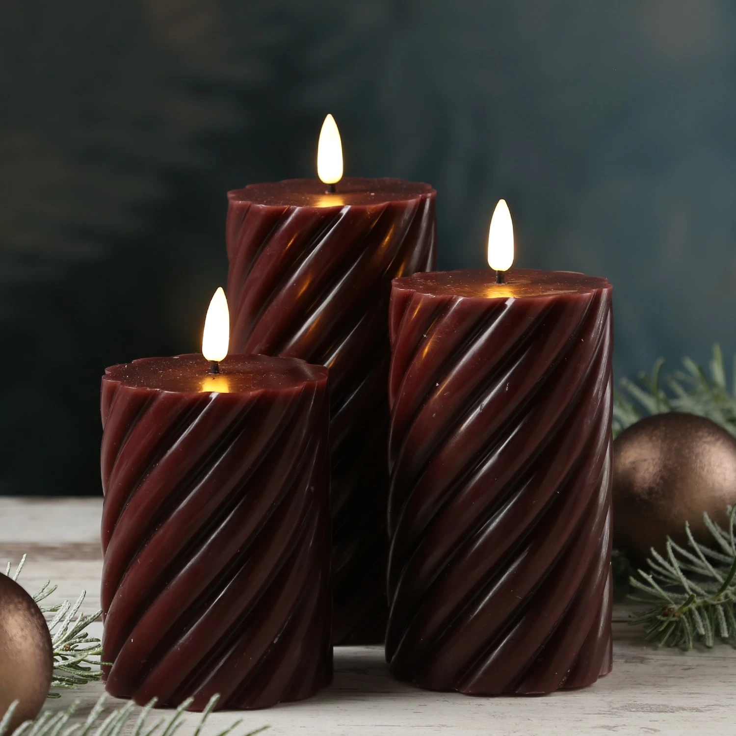 MARELIDA LED Kerze TWIST Echtwachs Gedreht Flackernd H: 17,5cm In Rot – Bild 6