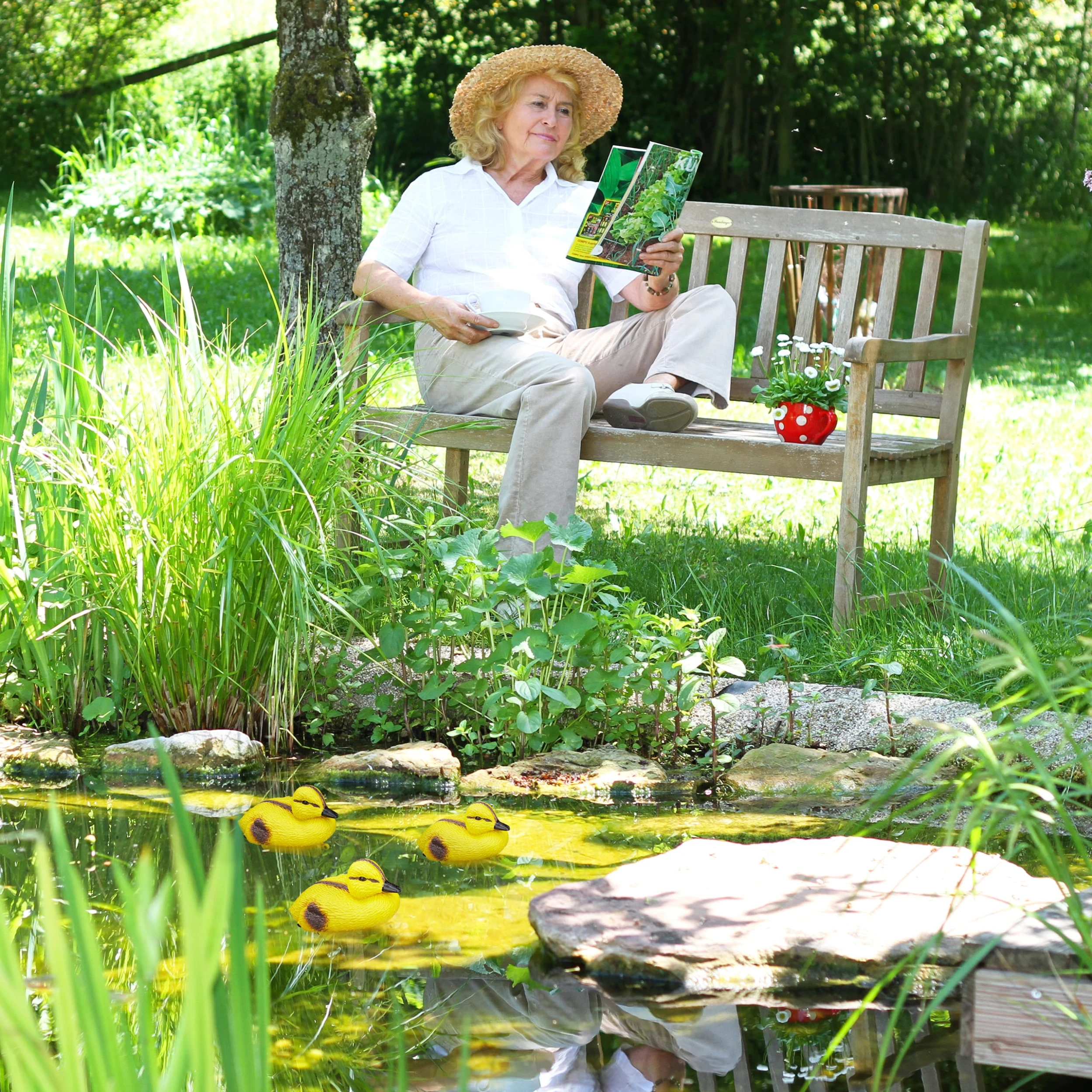 Relaxdays 30x Teichente In Gelb/ Schwarz – Bild 2