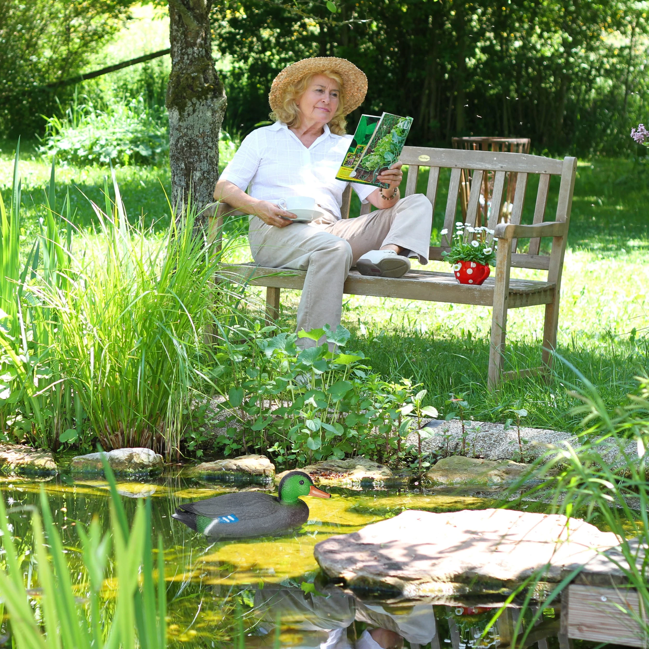 Relaxdays Teichdeo Ente In Bunt – Bild 3