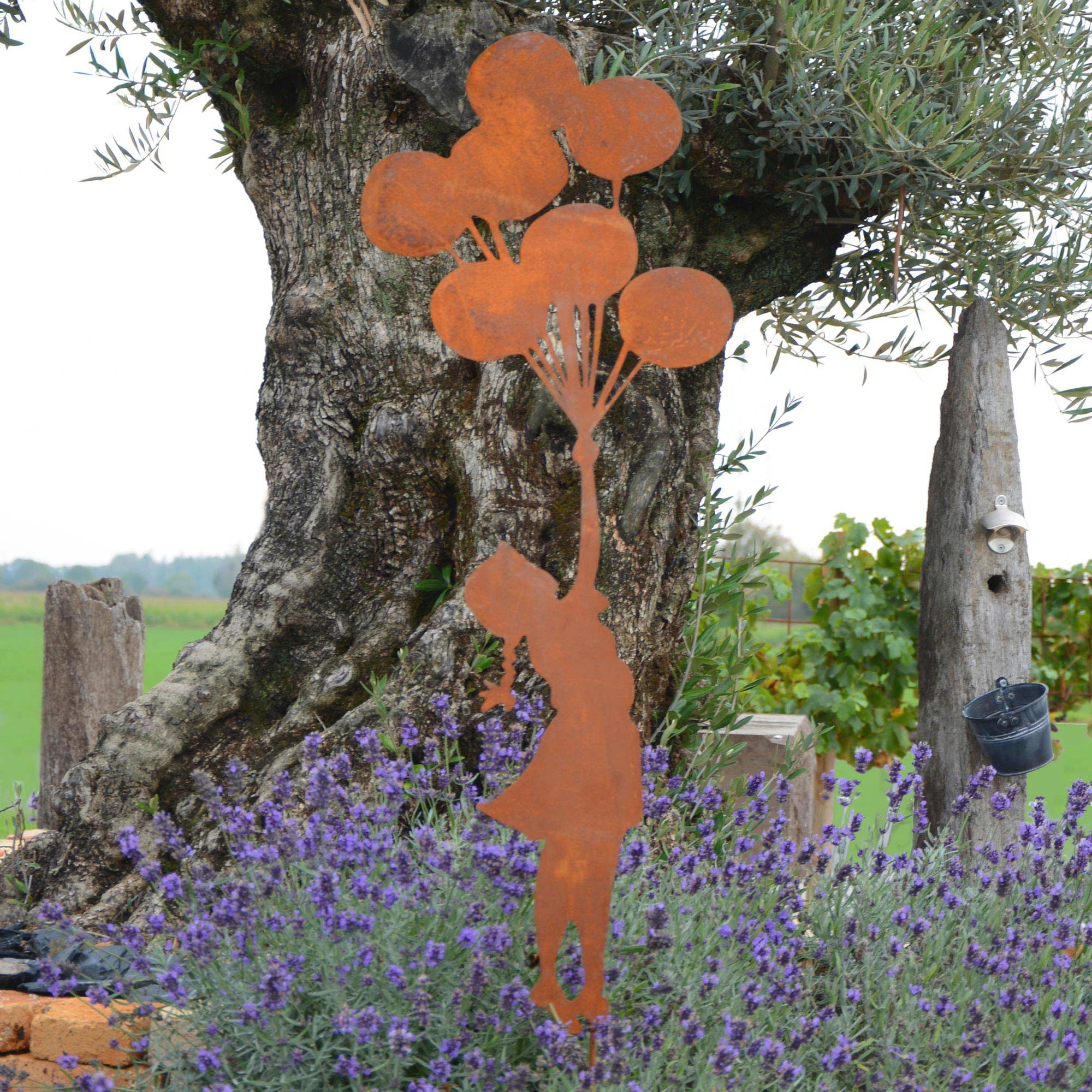 UNUS Gartenstecker Rost Mädchen Mit Ballons In Braun – Bild 4