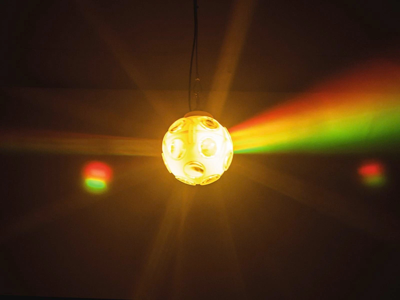 Eurolite Discokugel LED Lichteffekt TWINKLE BALL In Bunt – Bild 8